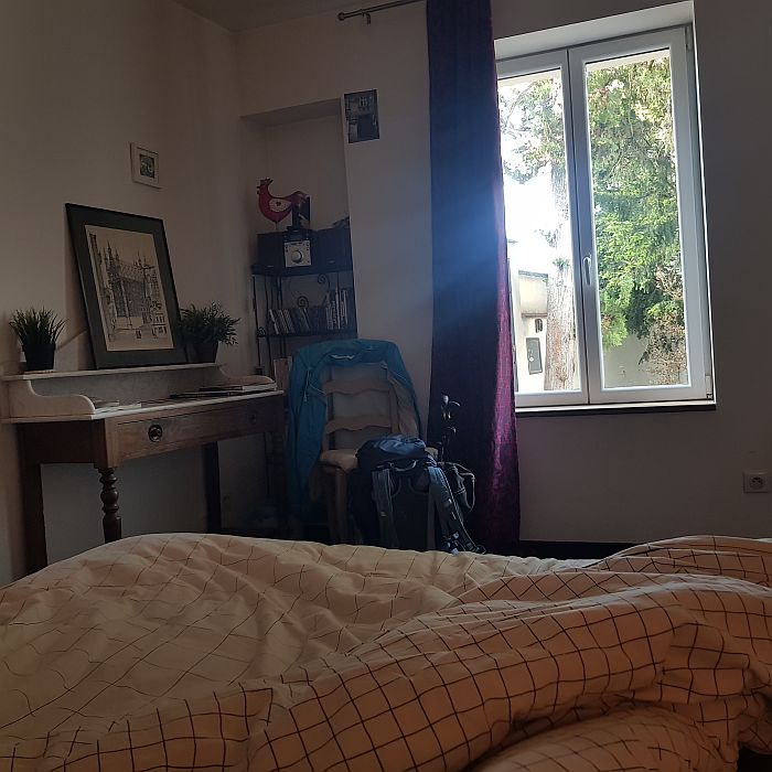 Zimmer mit Blick aus dem Fenster in Beaune