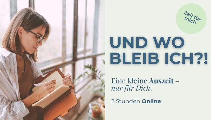 Junge Frau schreibend auf Fensterbank mit Text "Und wo bleib ich?!"